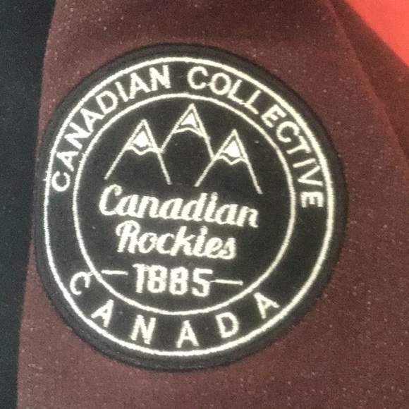 hoodie featuring The Boss on front with Rockies in relief. - Picture 6 of 9